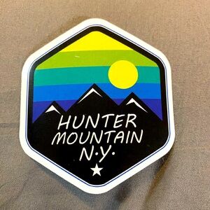 🌈20/$12🌈 Hunter Mountain N.Y. Sticker